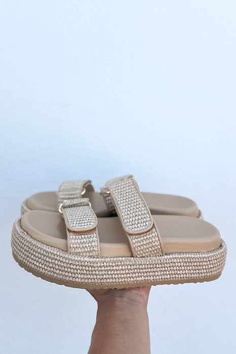 Suvi - Natural Raffia