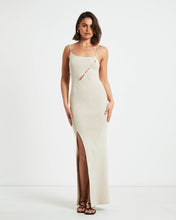 Load image into Gallery viewer, CLICK FRENZY SNDYS - PETRA MAXI DRESS SAND
