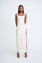 Load image into Gallery viewer, BY JOHNNY-SAND DESERT FLORAL MIDI DRESS
