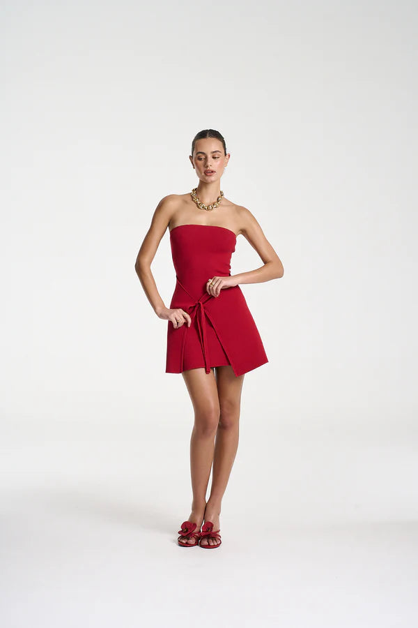 PRE ORDER 
Candy Mini - Cardinal